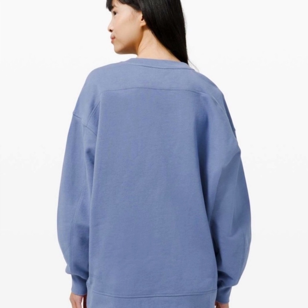 lululemon athletica Perfectly Oversized Crew Sweatshirt - Picture 2 of 12